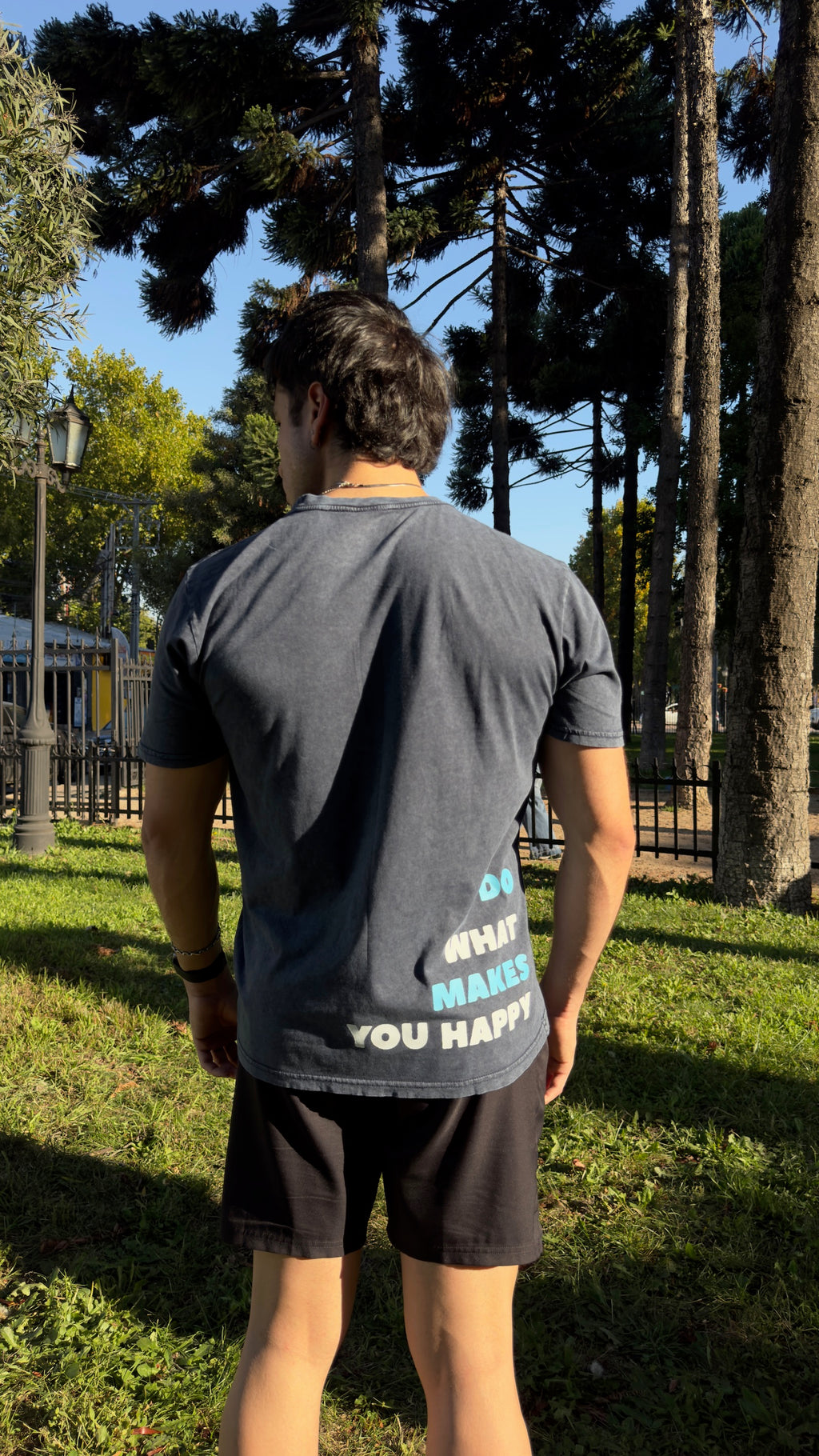 Polera Do What Makes You Happy