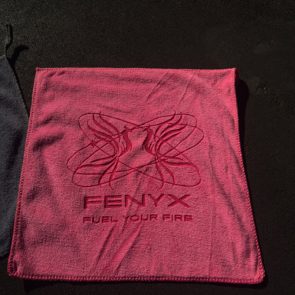 Toalla de Microfibra Fenyx — Fuel Your Fire